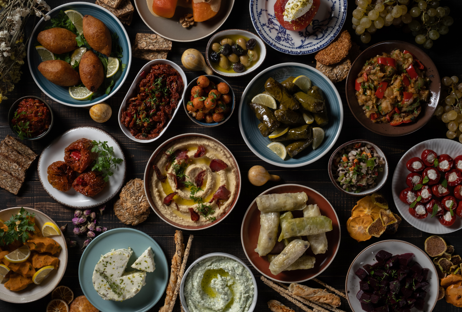 Meze & More Kafe İç Mekan